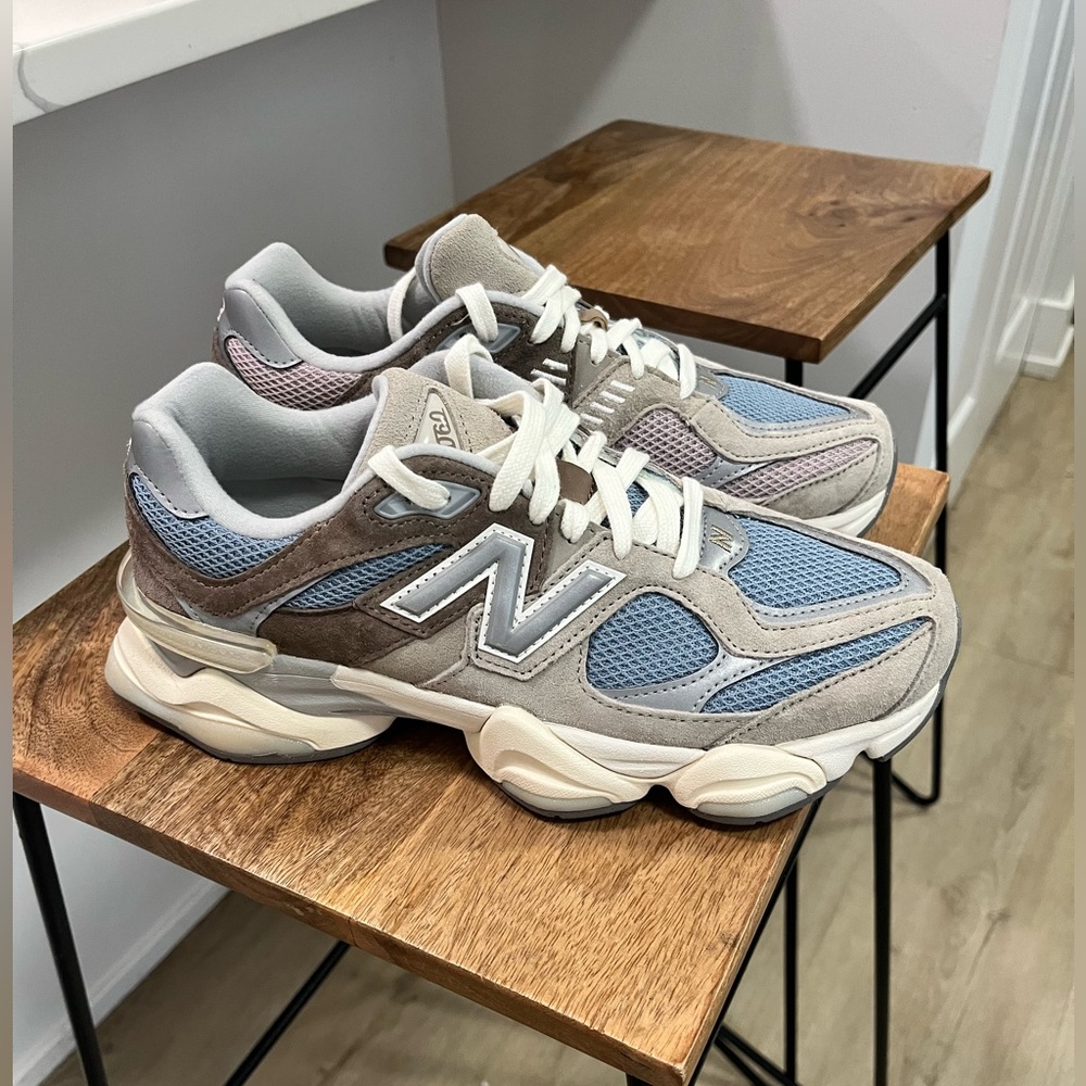 New Balance 9060